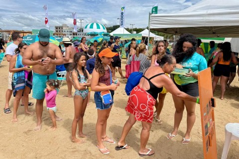 Prefeitura de Marataízes promove manhã de esporte e lazer na Praia Central